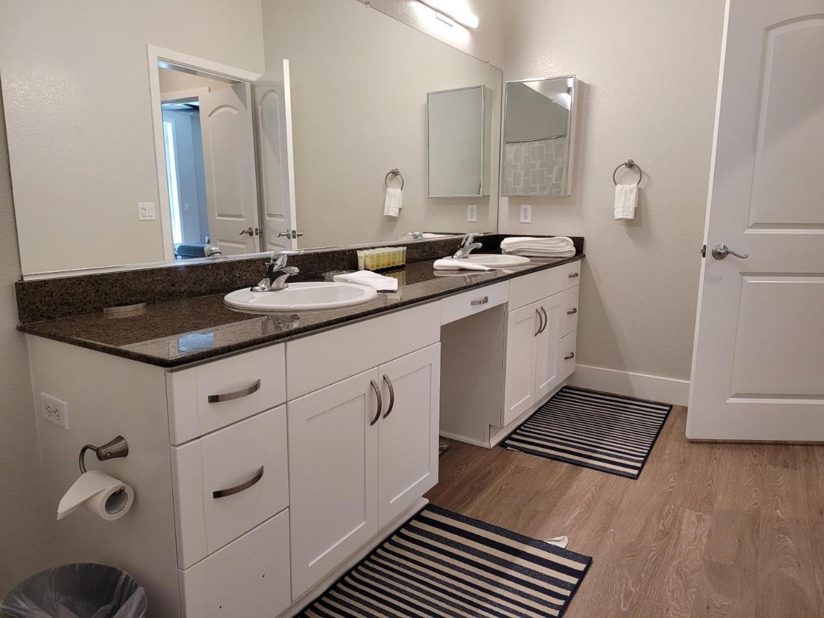 Amazing Vacation & Shopping In San Diego 2 Suits And 3 Bath Fb1 Εξωτερικό φωτογραφία